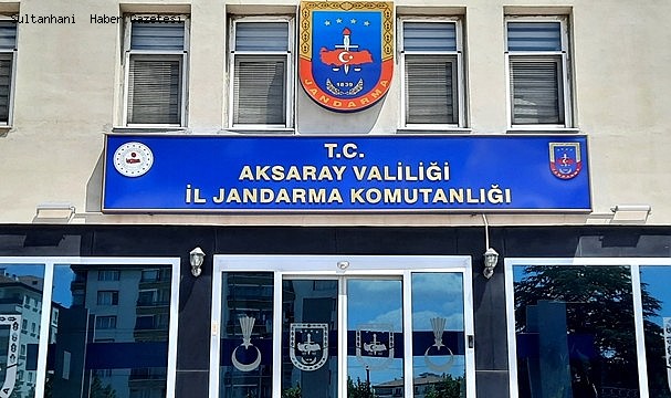 AKSARAY JANDARMA DEDEKTİFLERİ ARAN 4 KİŞİYİ YAKALANDI