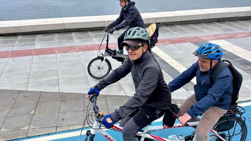 İzmir'de pedallar görme engelliler için çevrildi