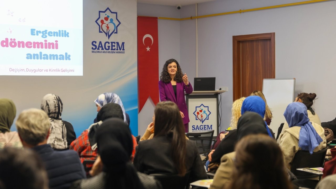 Konya Selçuklu'da SAGEM'den 'ergenlik' semineri